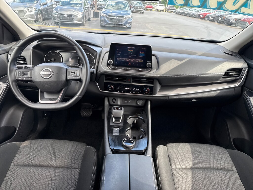 Used 2025 Nissan Rogue SV Intelligent AWD SUV