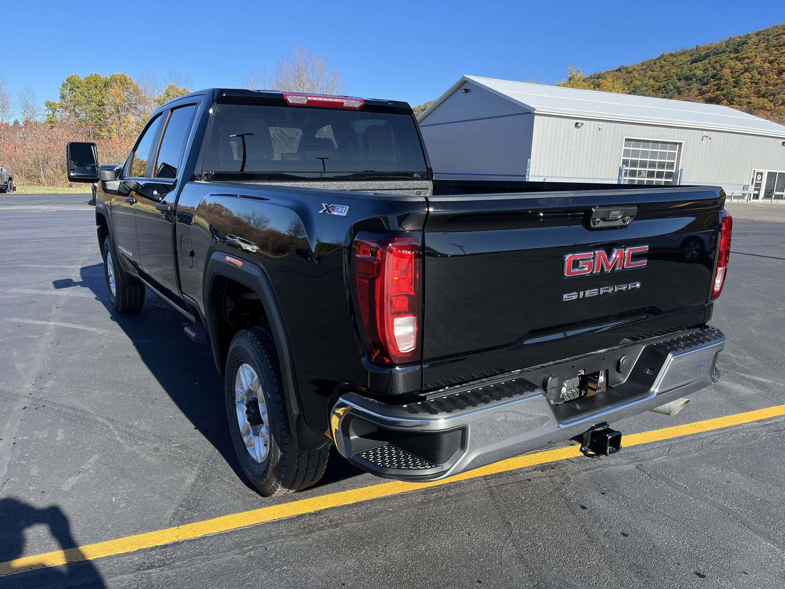 2026 Gmc Sierra 2500 HD Pro photo 3