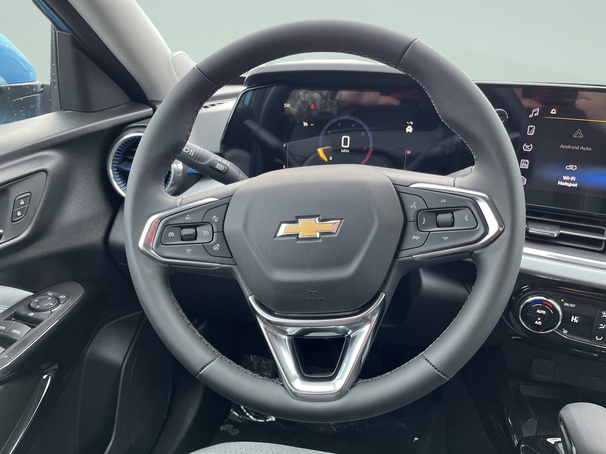 2026 Chevrolet Trax LT - Photo 27