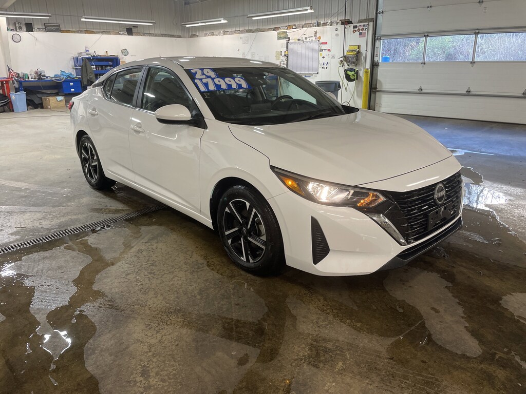 Used 2024 Nissan Sentra SV