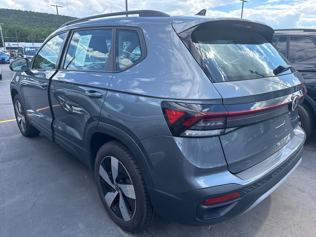Used 2025 Volkswagen Taos 1.5T S SUV