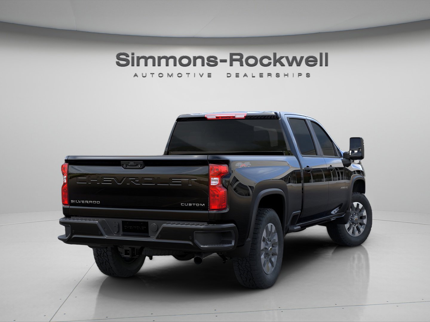 2025 Chevrolet Silverado 2500HD Custom photo 4