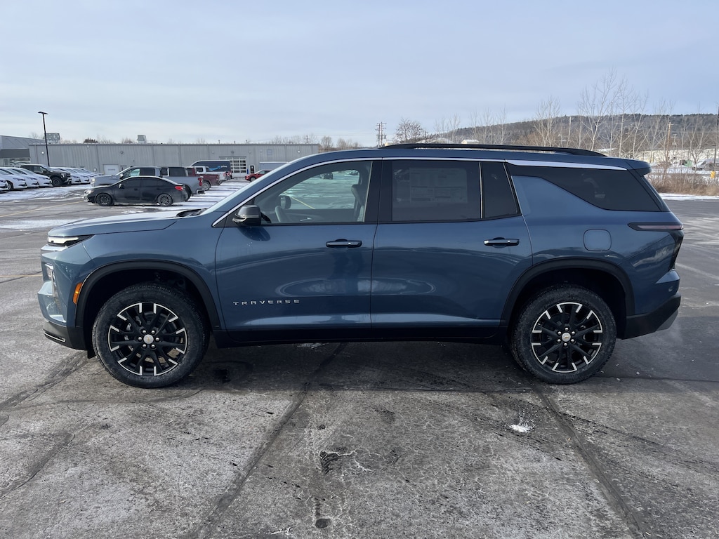 New 2026 Chevrolet Traverse LT SUV