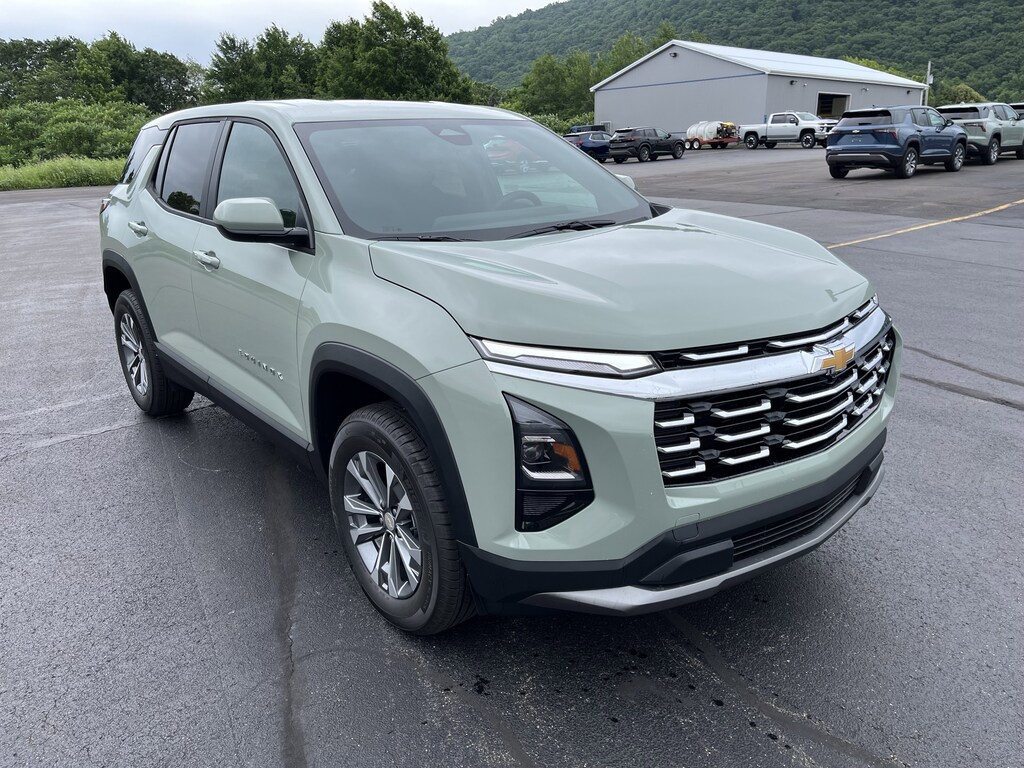 New 2026 Chevrolet Equinox LT SUV