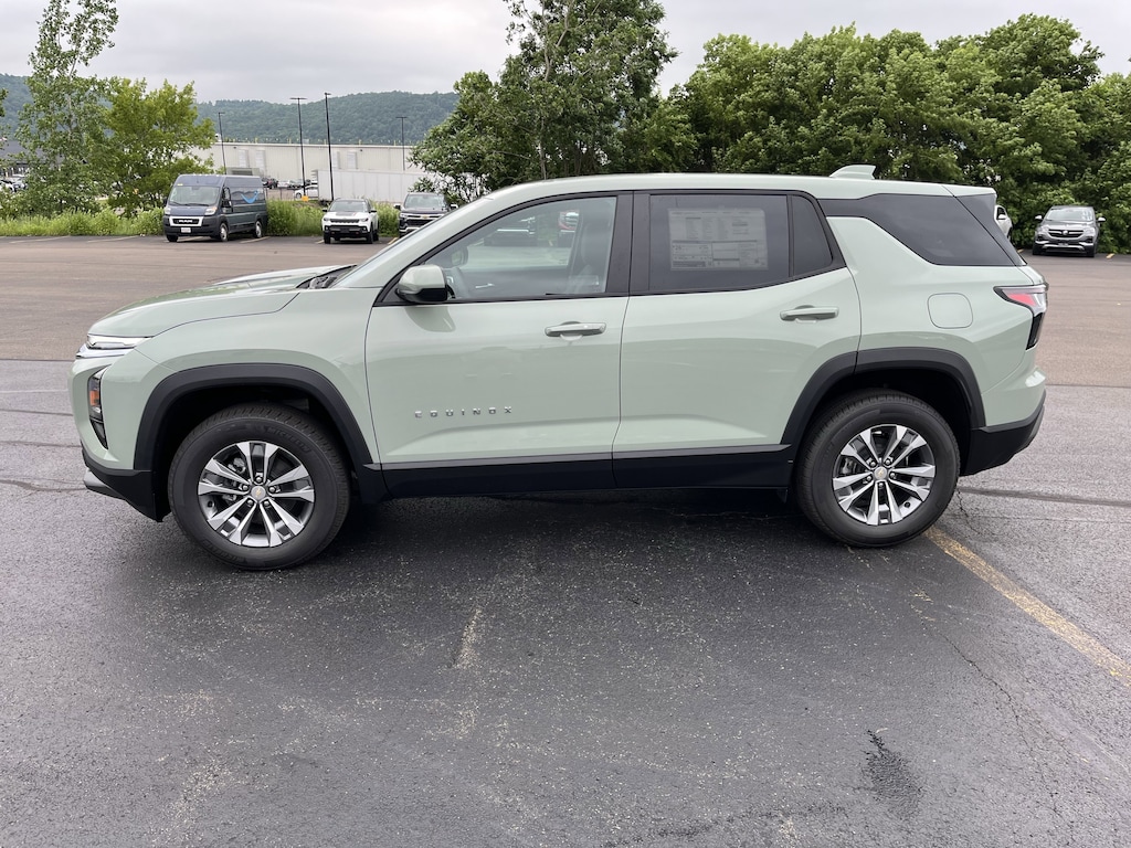 New 2026 Chevrolet Equinox LT SUV