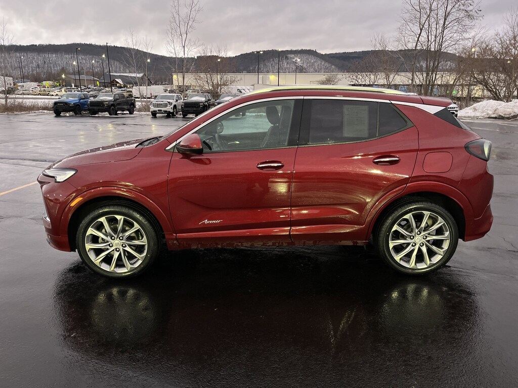 Used 2024 Buick Encore GX Avenir SUV