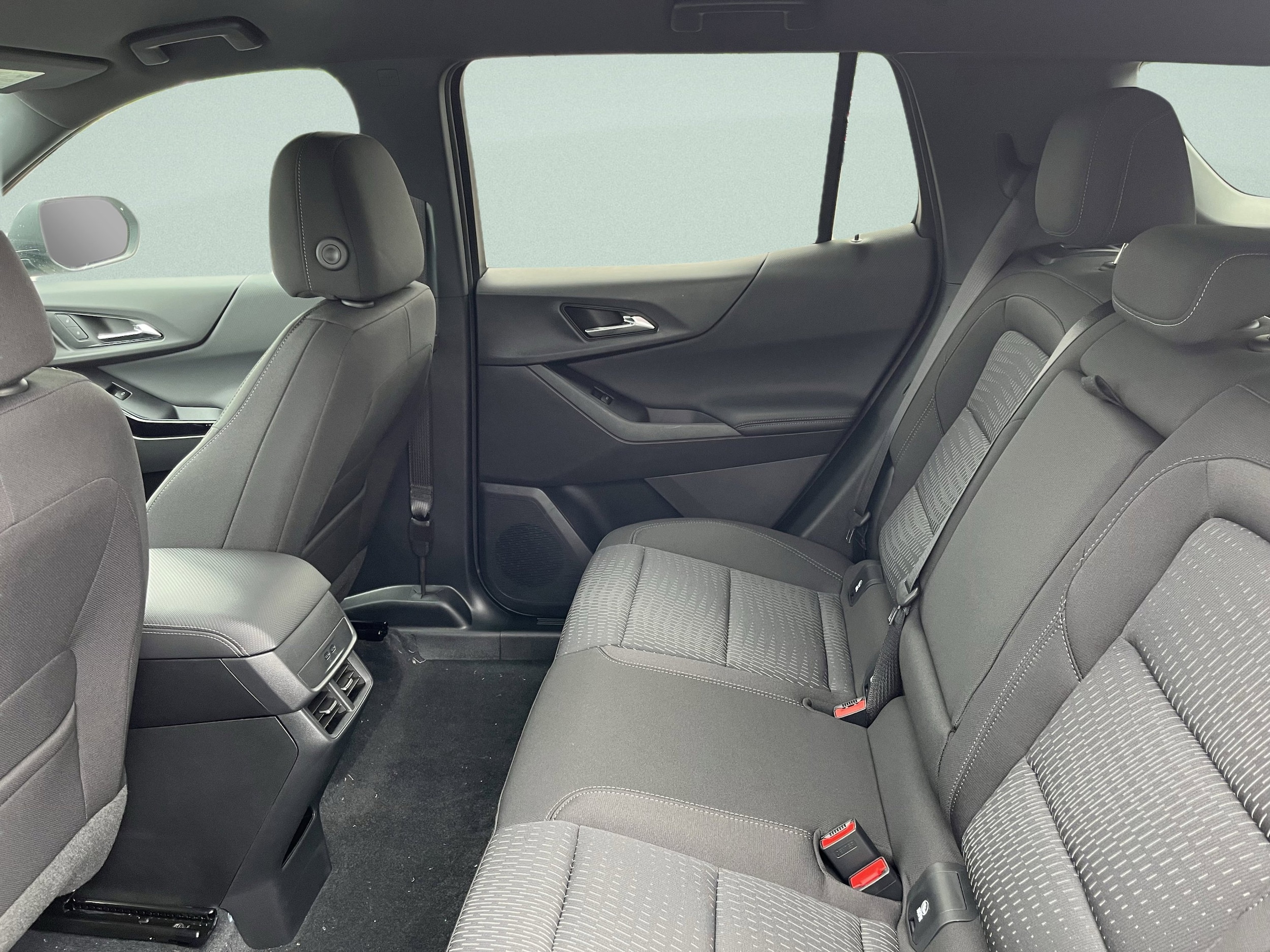 2026 Chevrolet Equinox LT - Photo 23