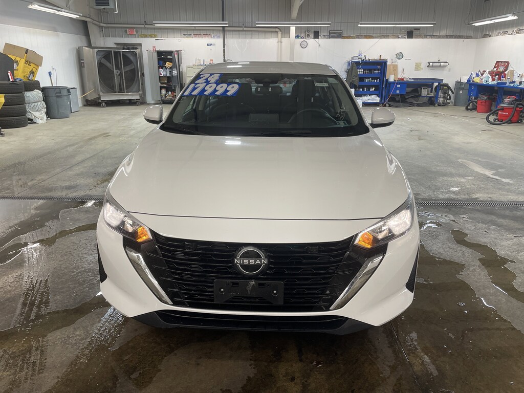Used 2024 Nissan Sentra SV