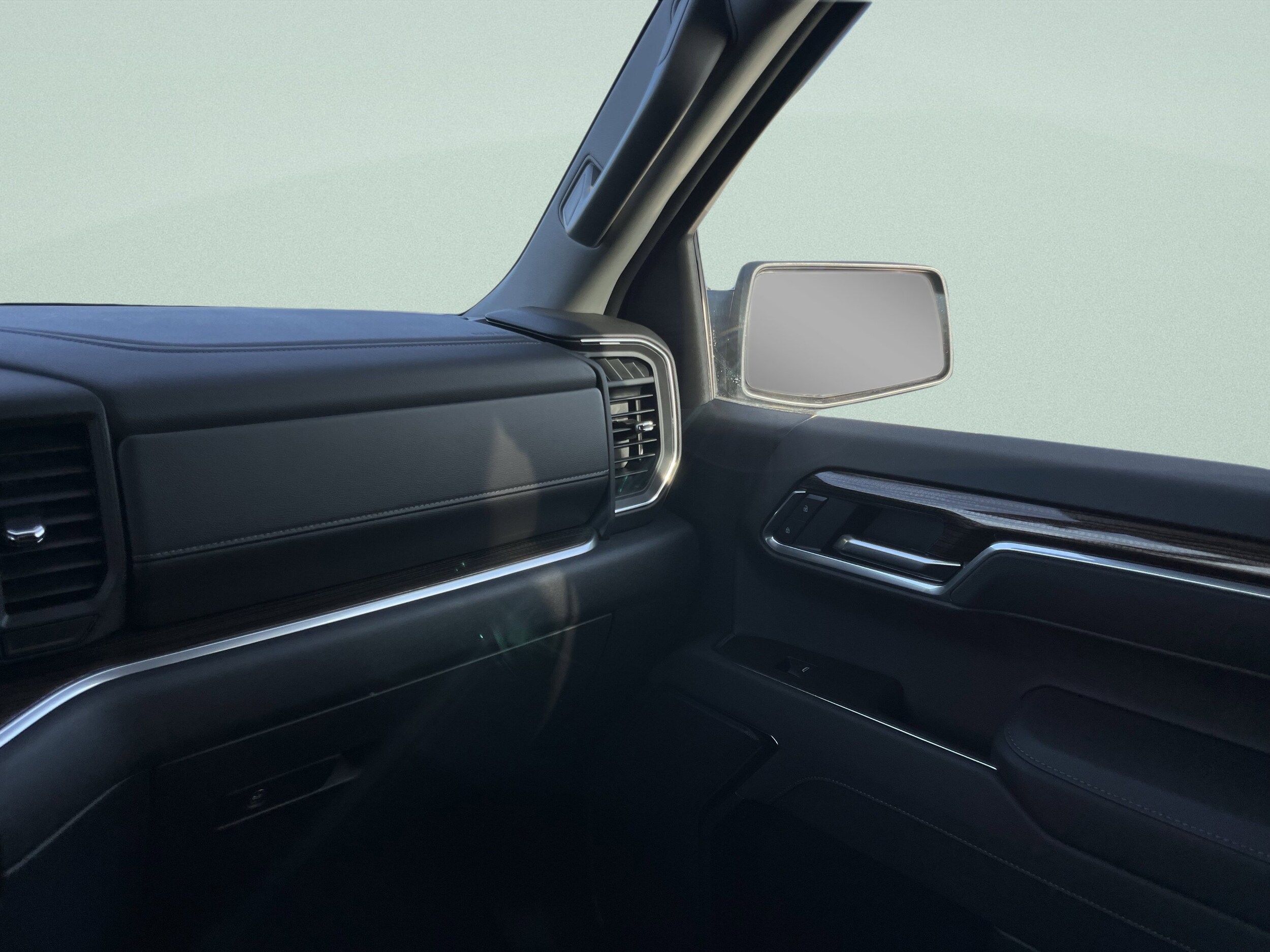 2026 Chevrolet Silverado 1500 LT - Photo 24