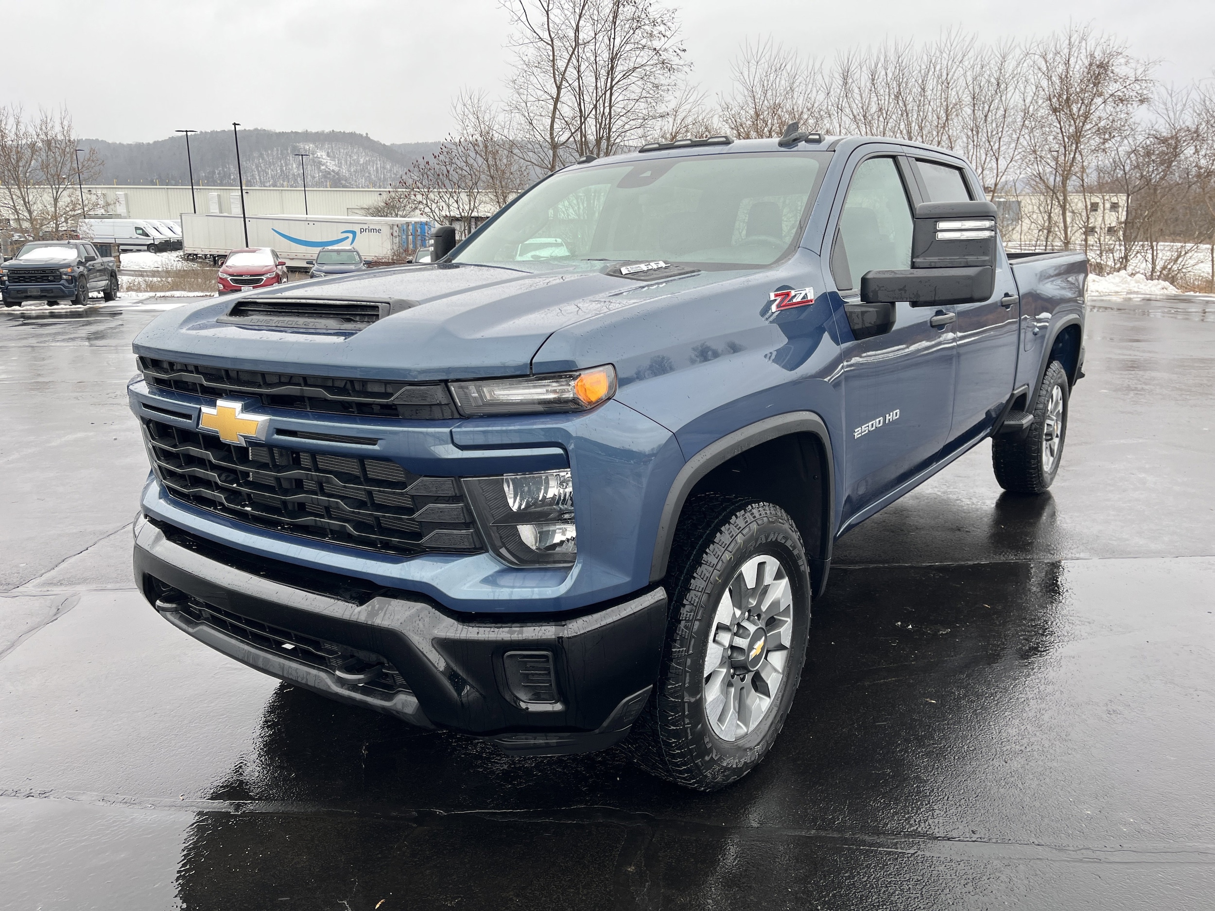 2026 Chevrolet Silverado 2500HD Custom's photo