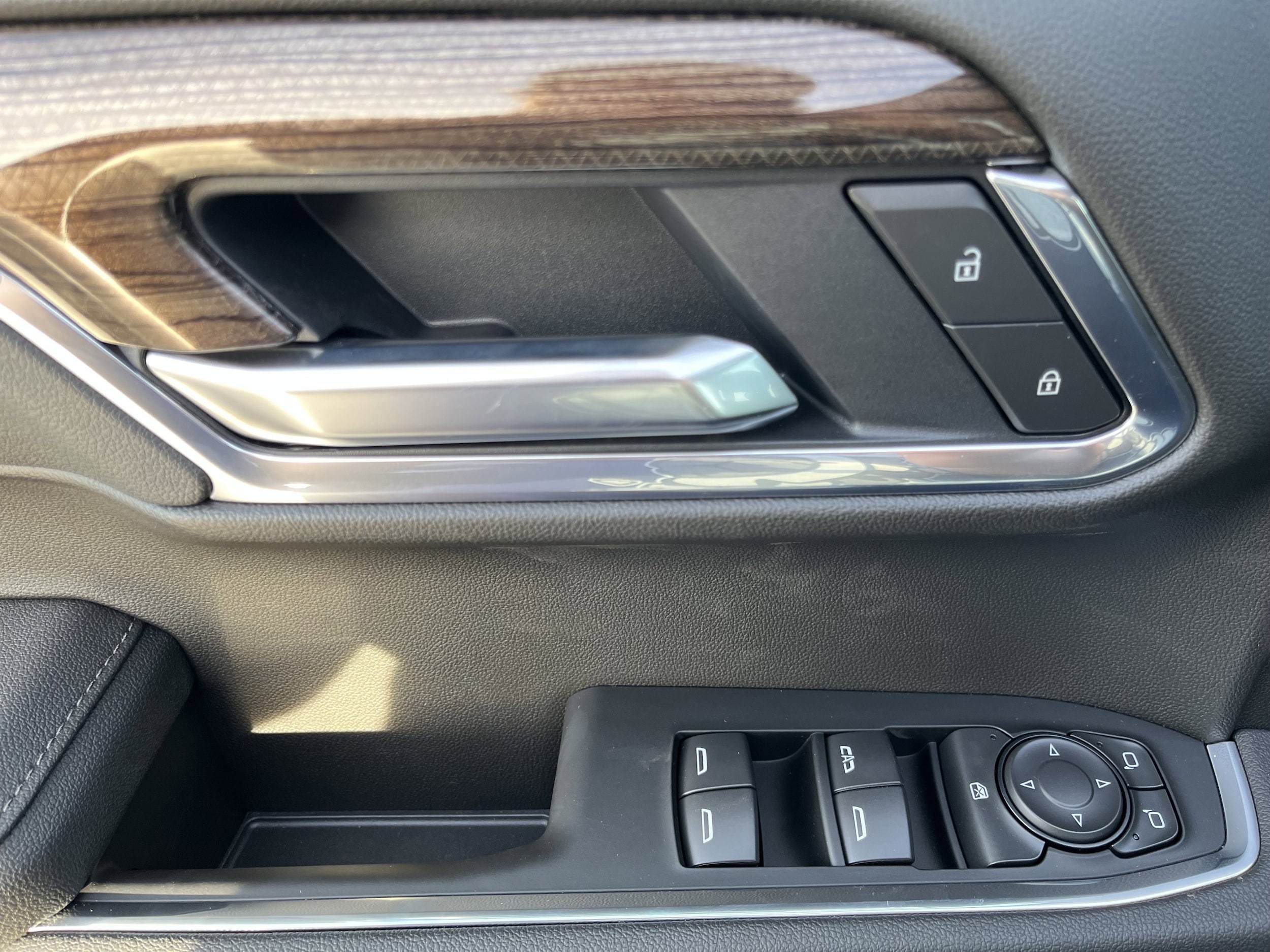 2026 Chevrolet Silverado 1500 LT - Photo 14