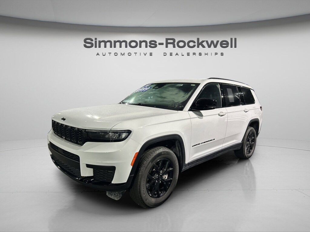 Used 2024 Jeep Grand Cherokee L Altitude