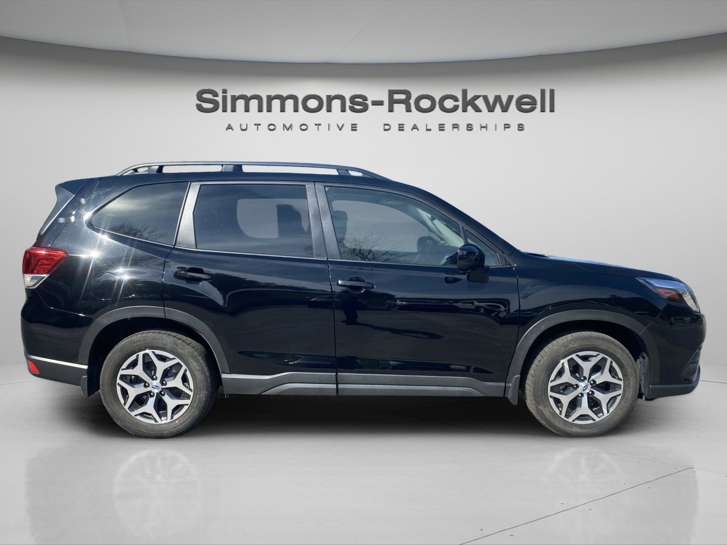 2024 Subaru Forester Premium photo 4