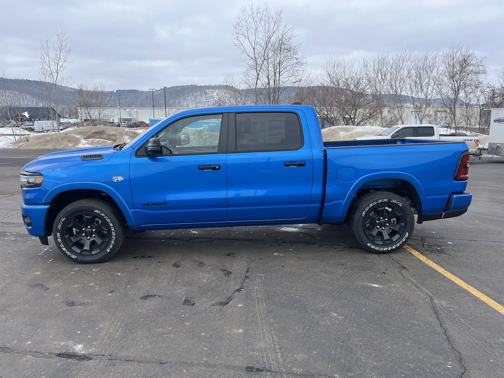 New 2026 Ram 1500 BIG HORN CREW CAB 4X4 5'7 BOX Pickup