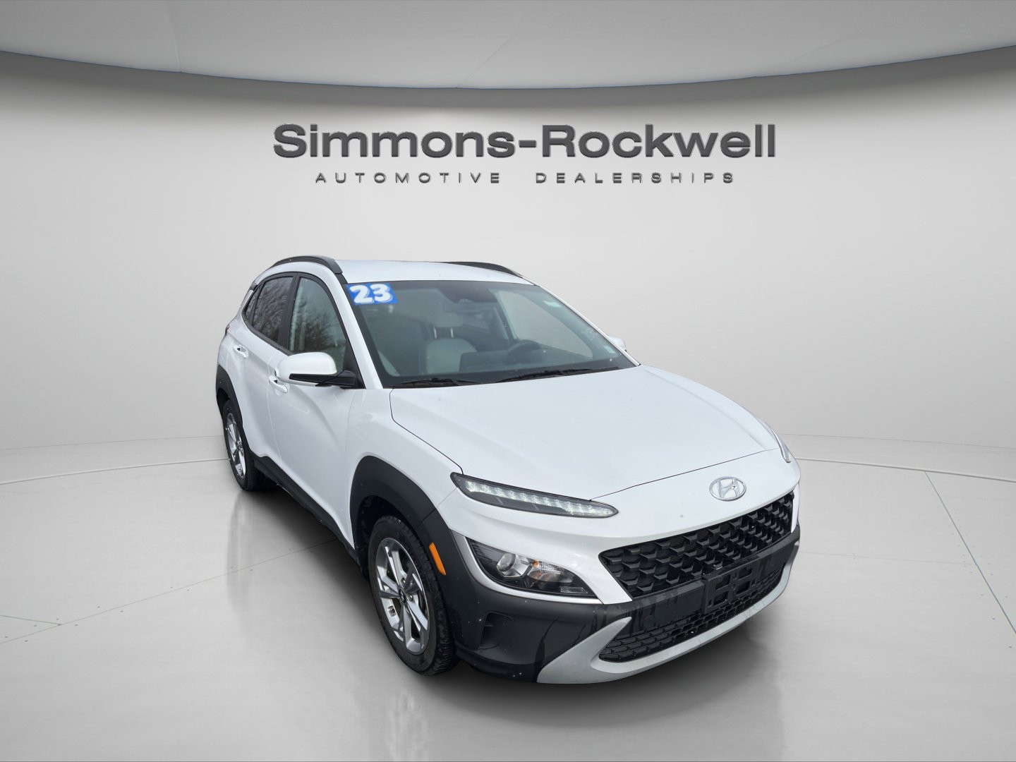 2023 Hyundai Kona SEL photo 2