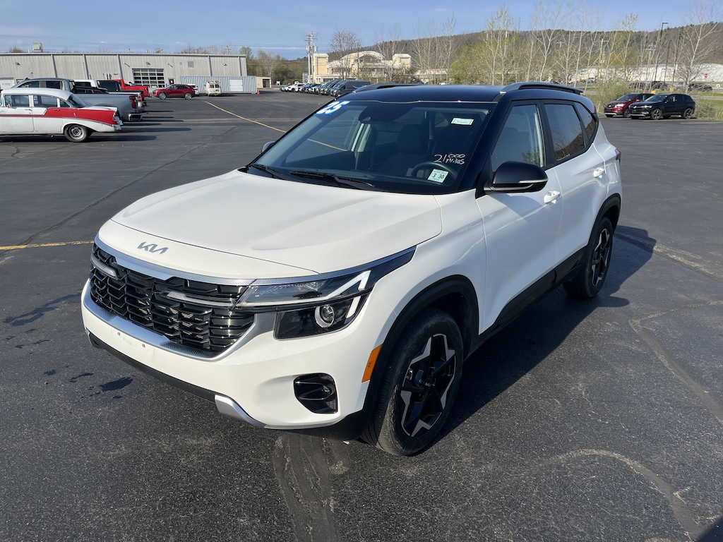 Used 2025 Kia Seltos S S IVT AWD