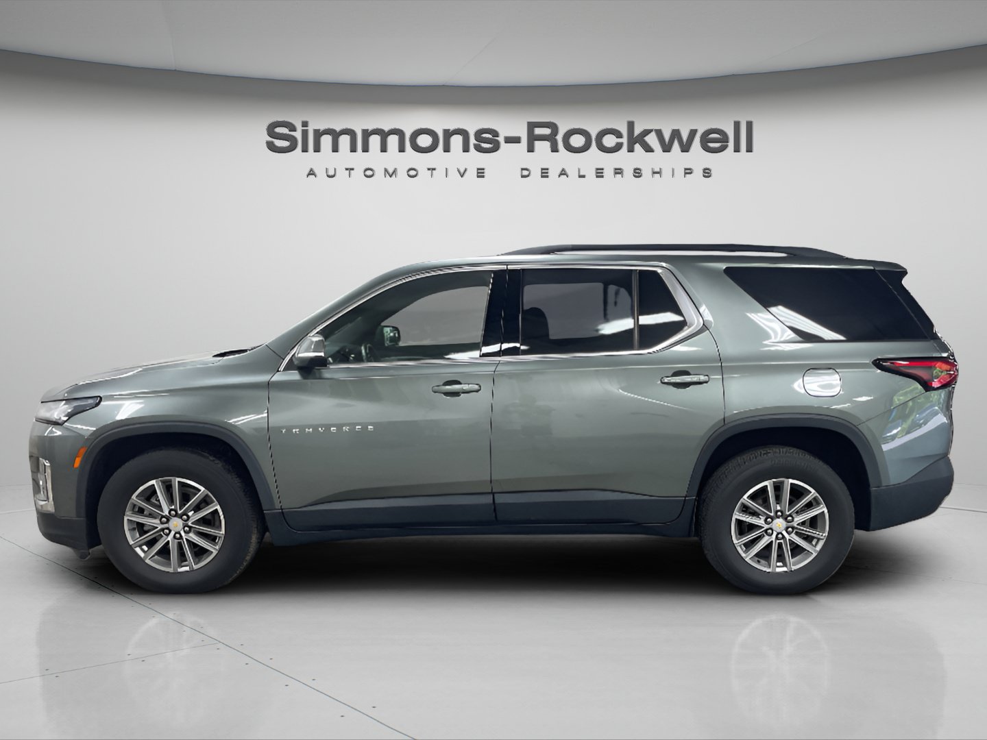 2022 Chevrolet Traverse 1LT - Photo 2