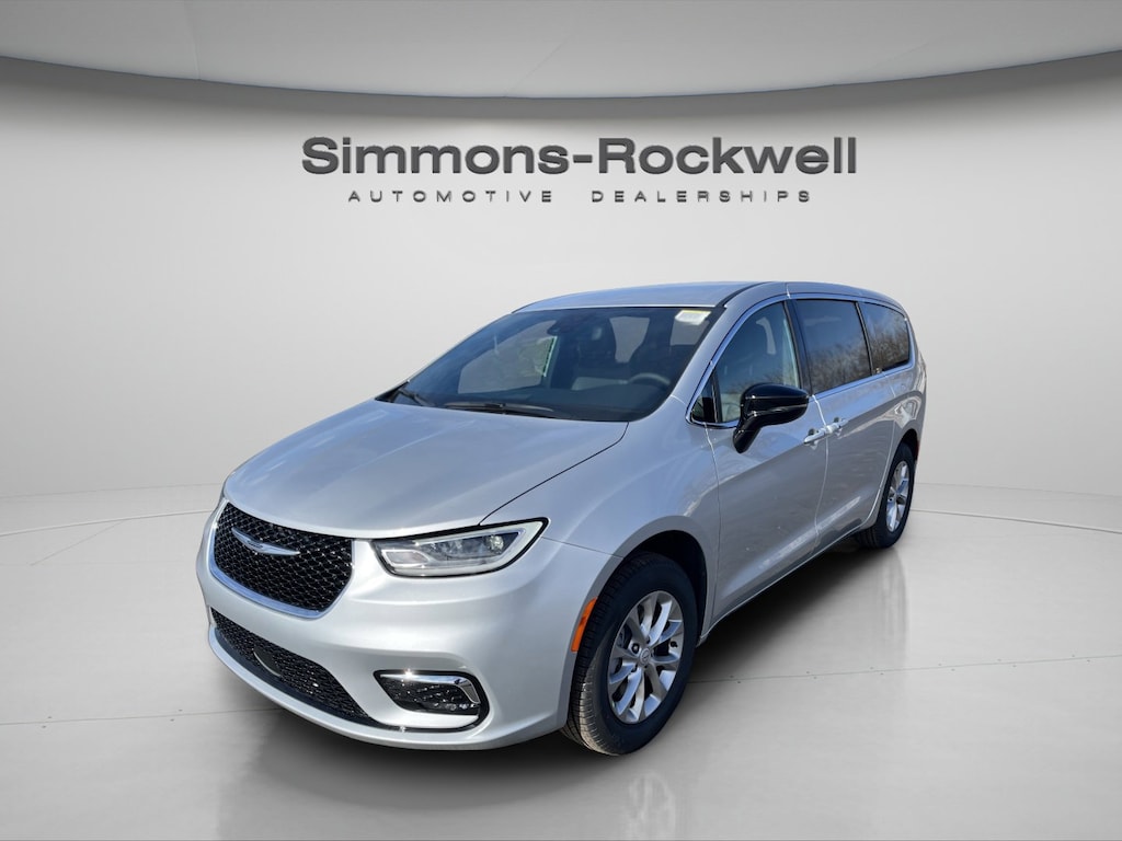 New 2026 Chrysler Pacifica SELECT AWD Passenger Van