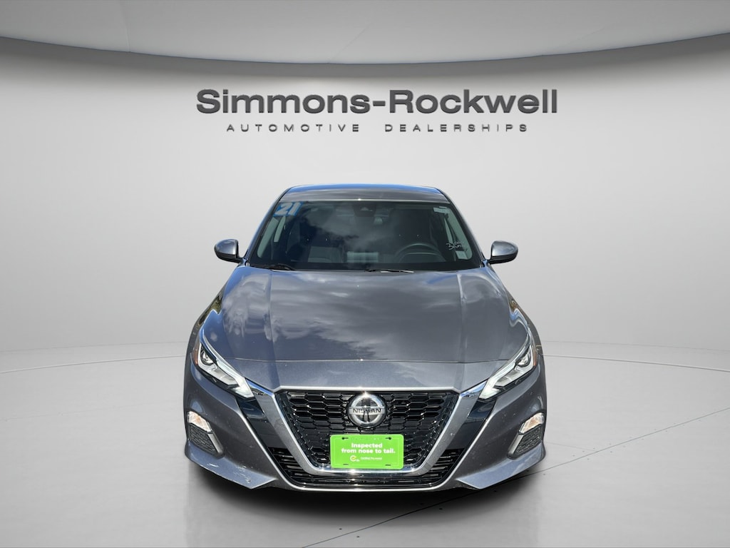 Used 2021 Nissan Altima 2.5 SV Sedan