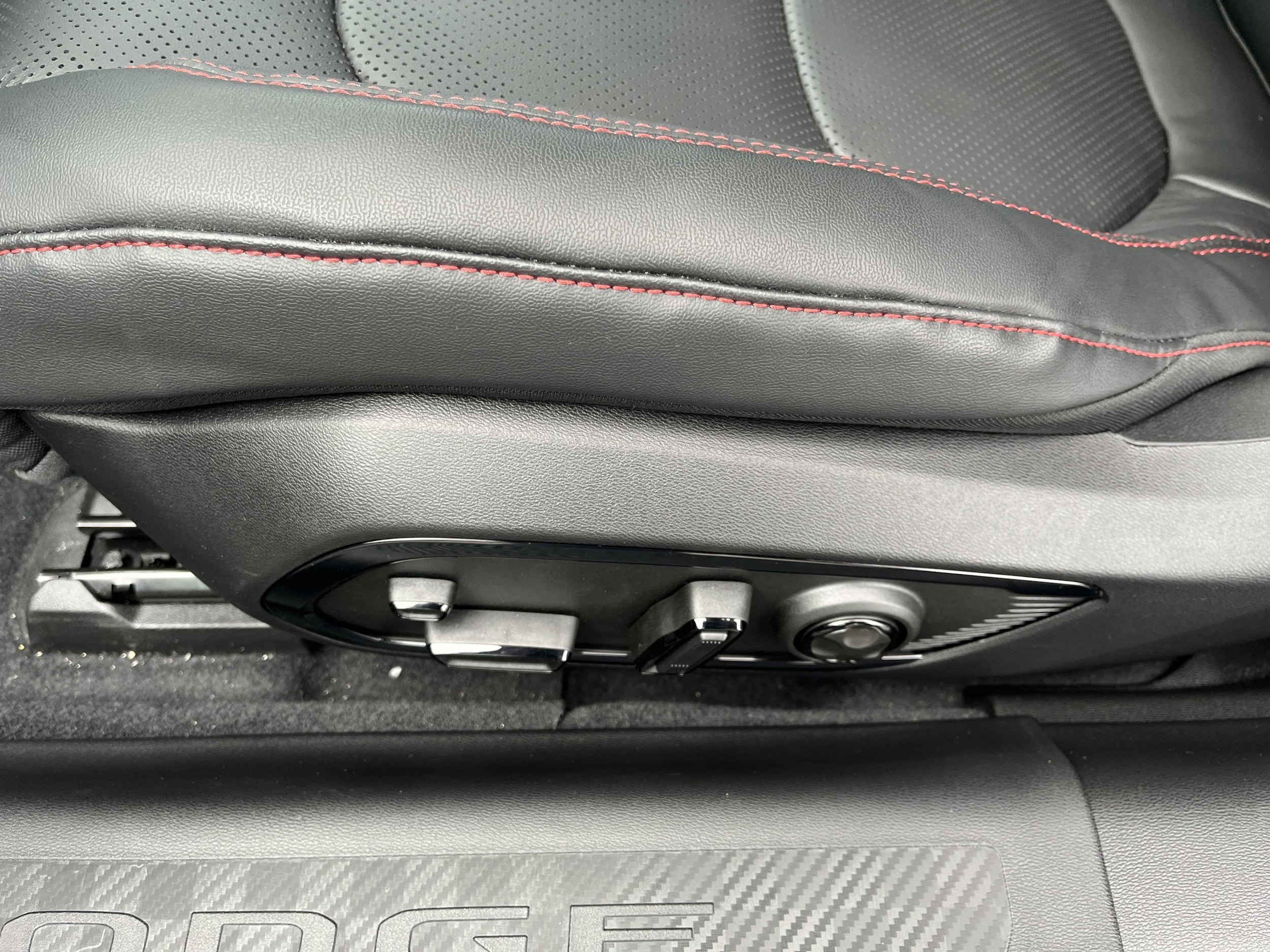 2026 Dodge Charger Scat Pack - Photo 15