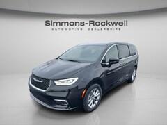 2026 Chrysler Pacifica SELECT AWD Passenger Van