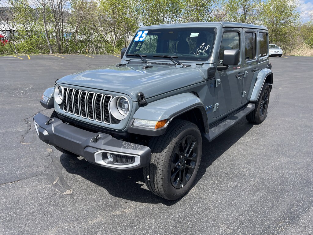 Used 2025 Jeep Wrangler 4xe Sahara Sahara 4x4