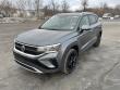 Used 2022 Volkswagen Taos SE AWD