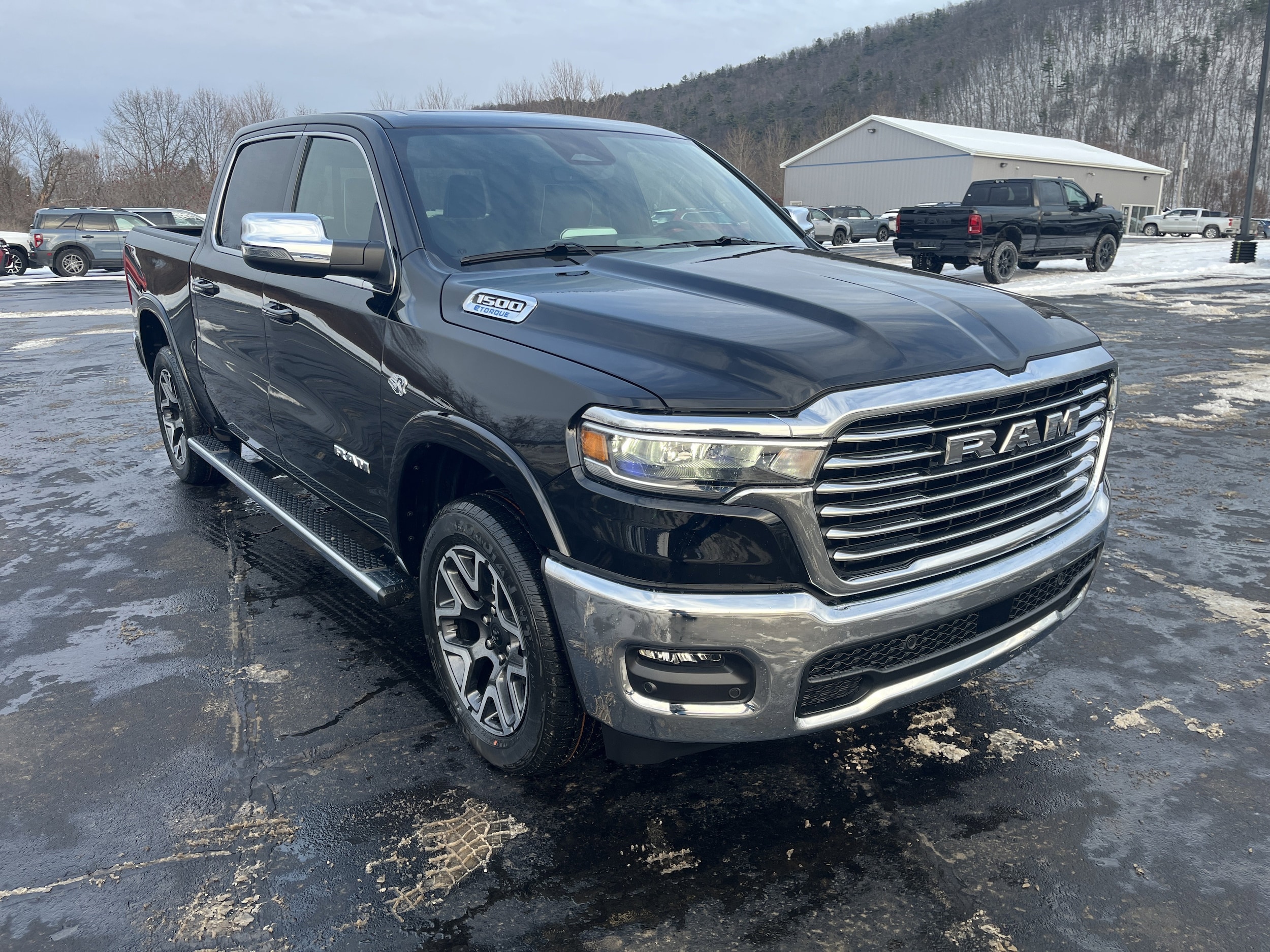 2026 RAM Ram 1500 Pickup Laramie's photo