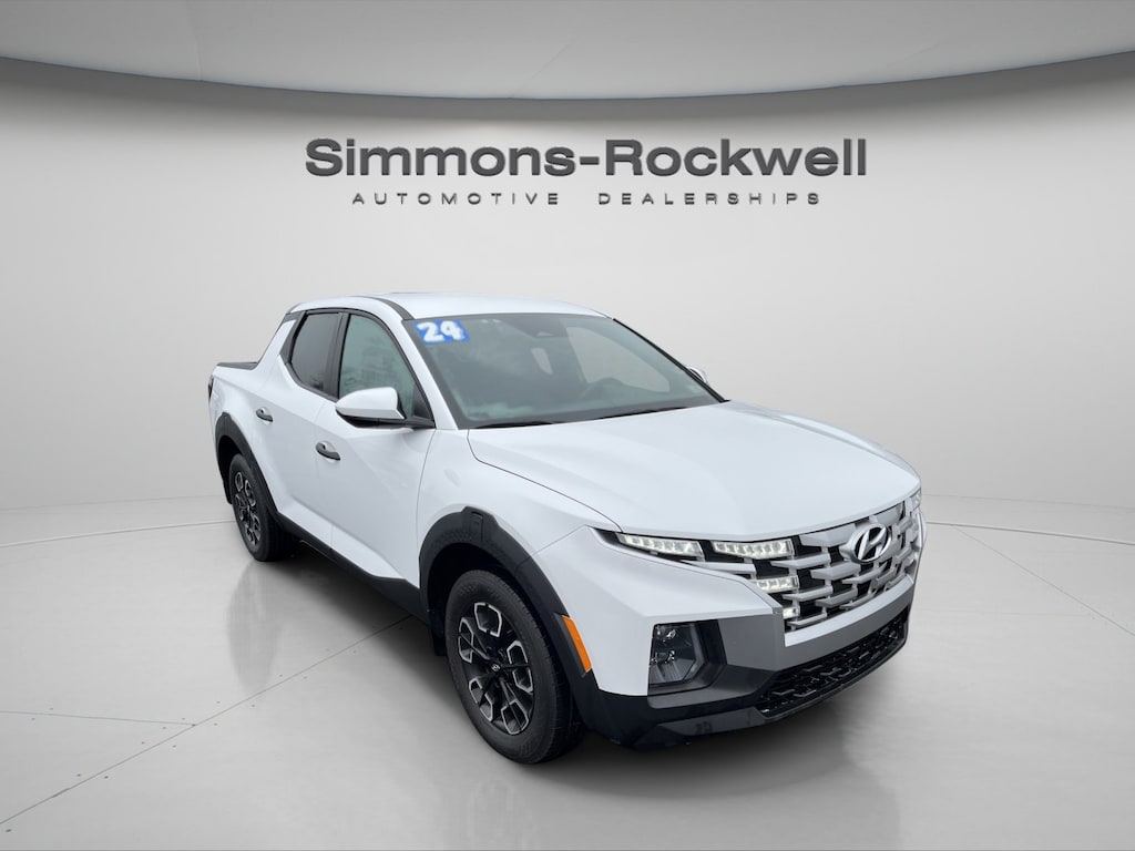 Used 2024 Hyundai Santa Cruz SE SE AWD