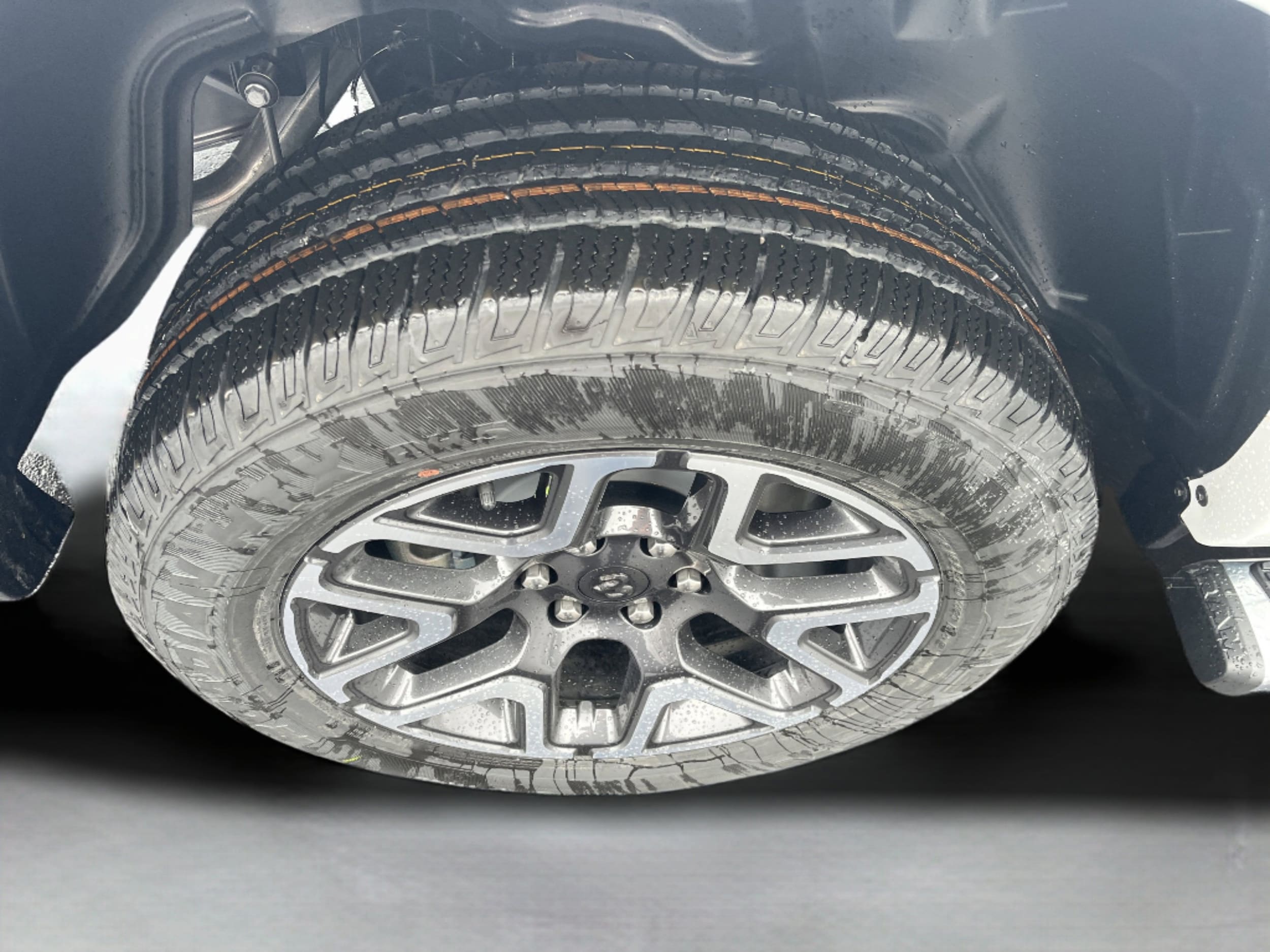 2026 RAM Ram 1500 Pickup Laramie's photo