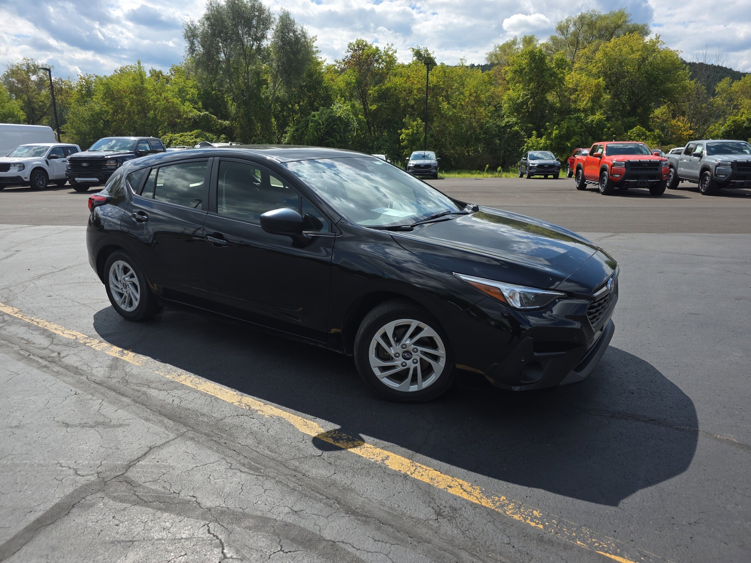 2024 Subaru Impreza Base photo 3