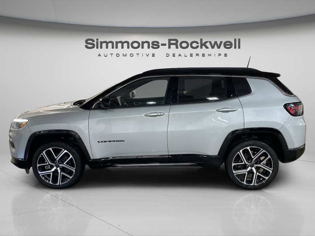 Used 2025 Jeep Compass Limited Limited 4x4