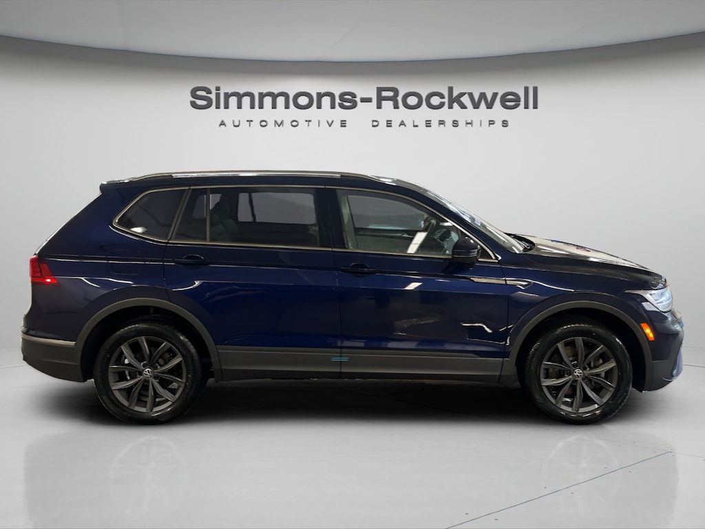 Used 2022 Volkswagen Tiguan SE 2.0T SE 4MOTION