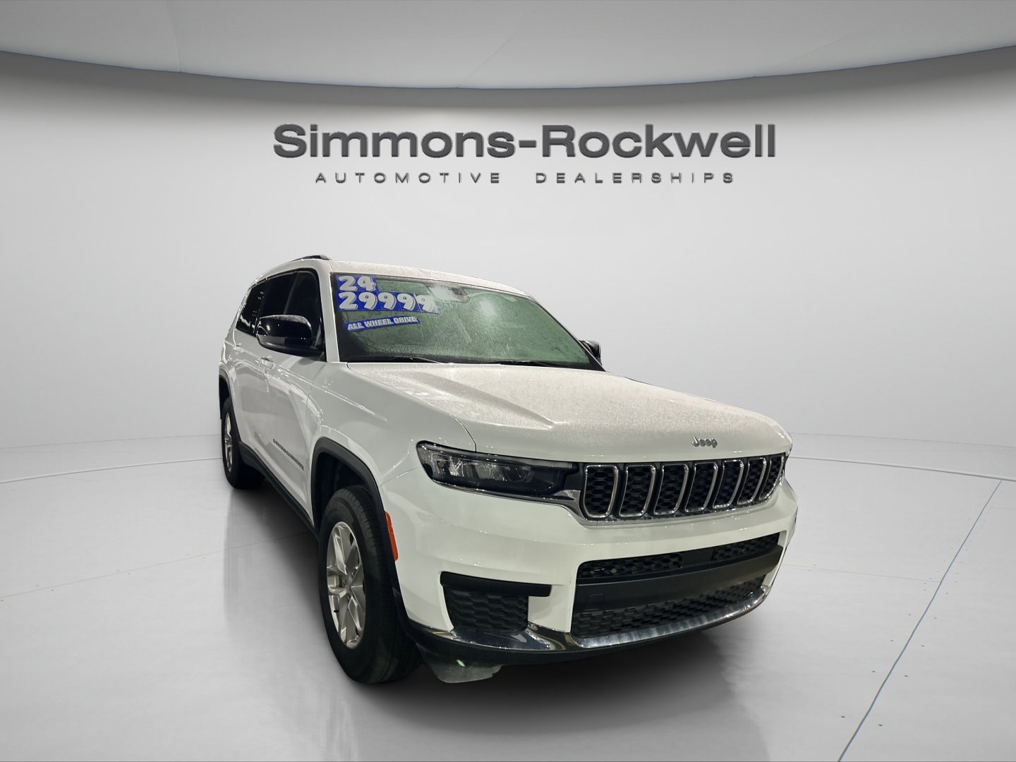 2024 Jeep Grand Cherokee L Laredo's photo