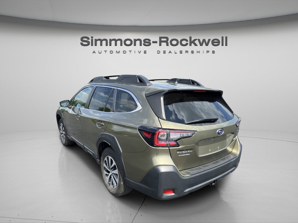 Used 2024 Subaru Outback Premium Premium AWD