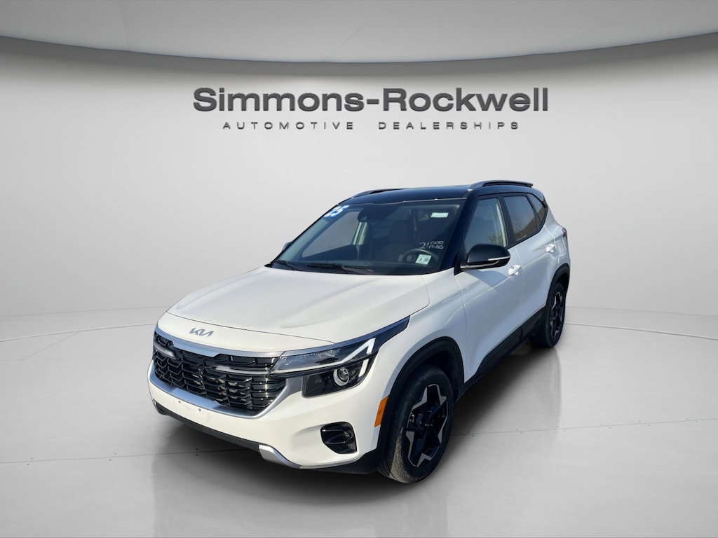 Used 2025 Kia Seltos S S IVT AWD