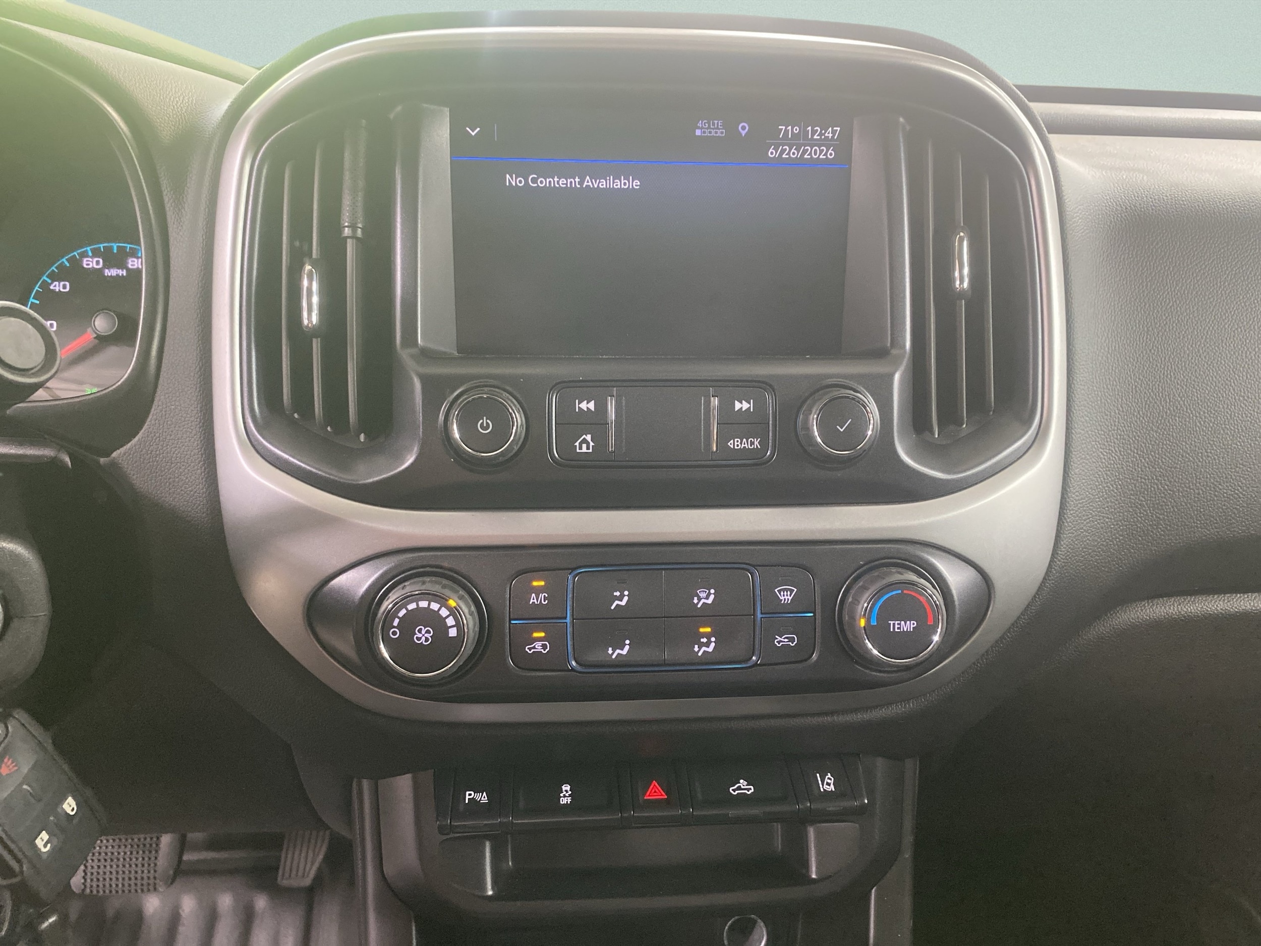 2022 Chevrolet Colorado LT - Photo 20