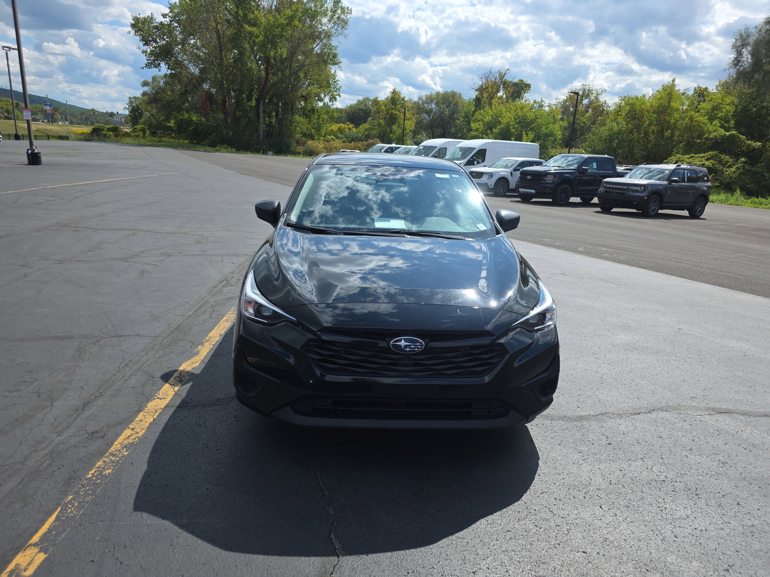 2024 Subaru Impreza Base photo 2