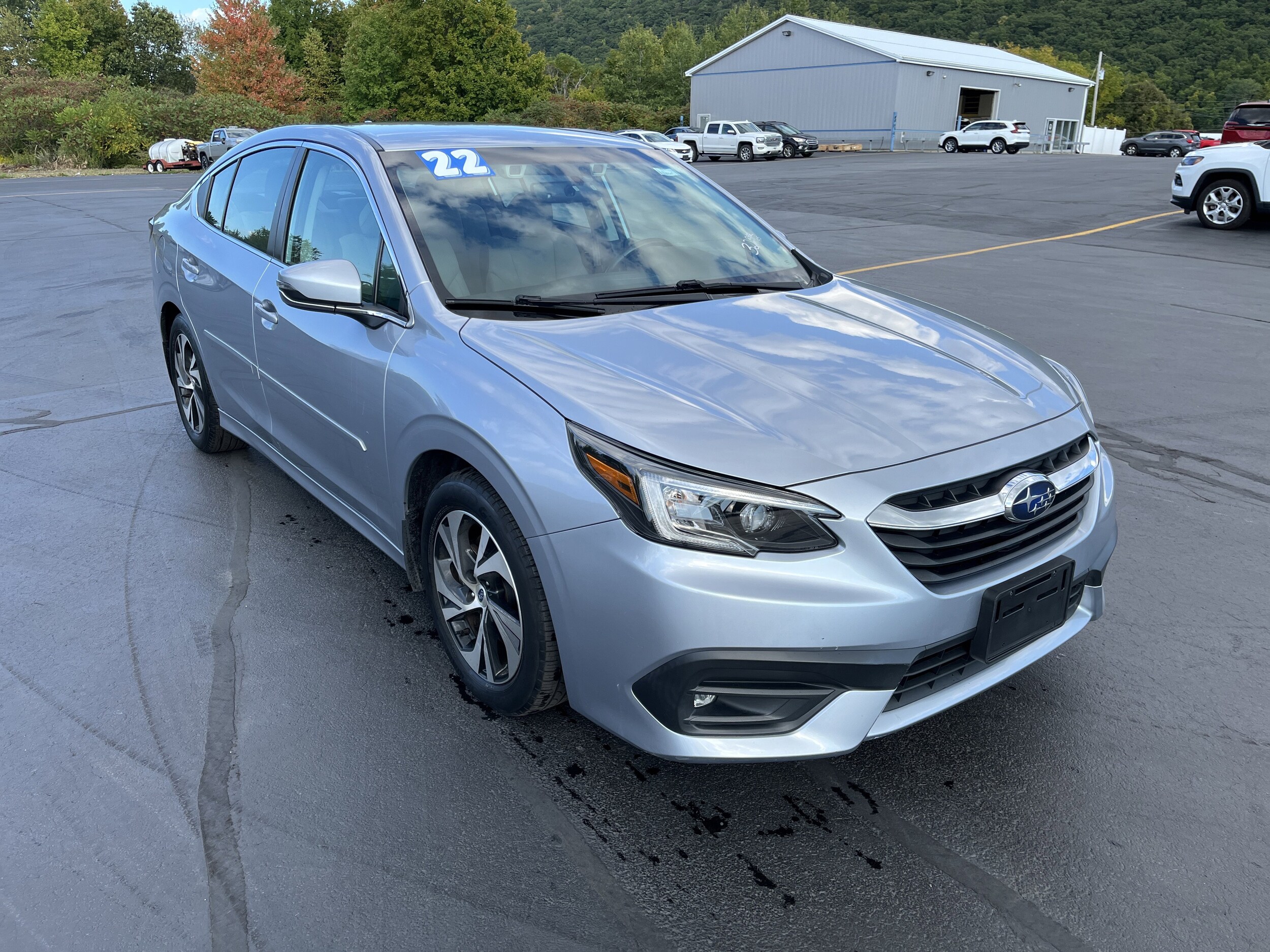 2022 Subaru Legacy Premium photo 2