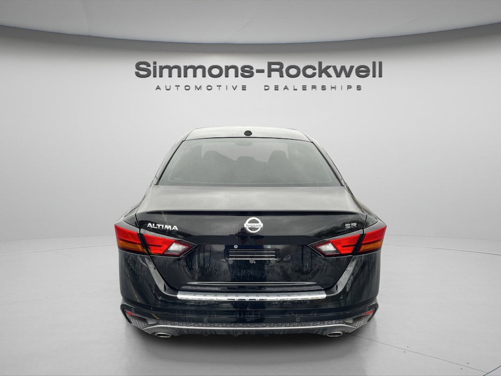 Certified 2021 Nissan Altima 2.5 SR Sedan