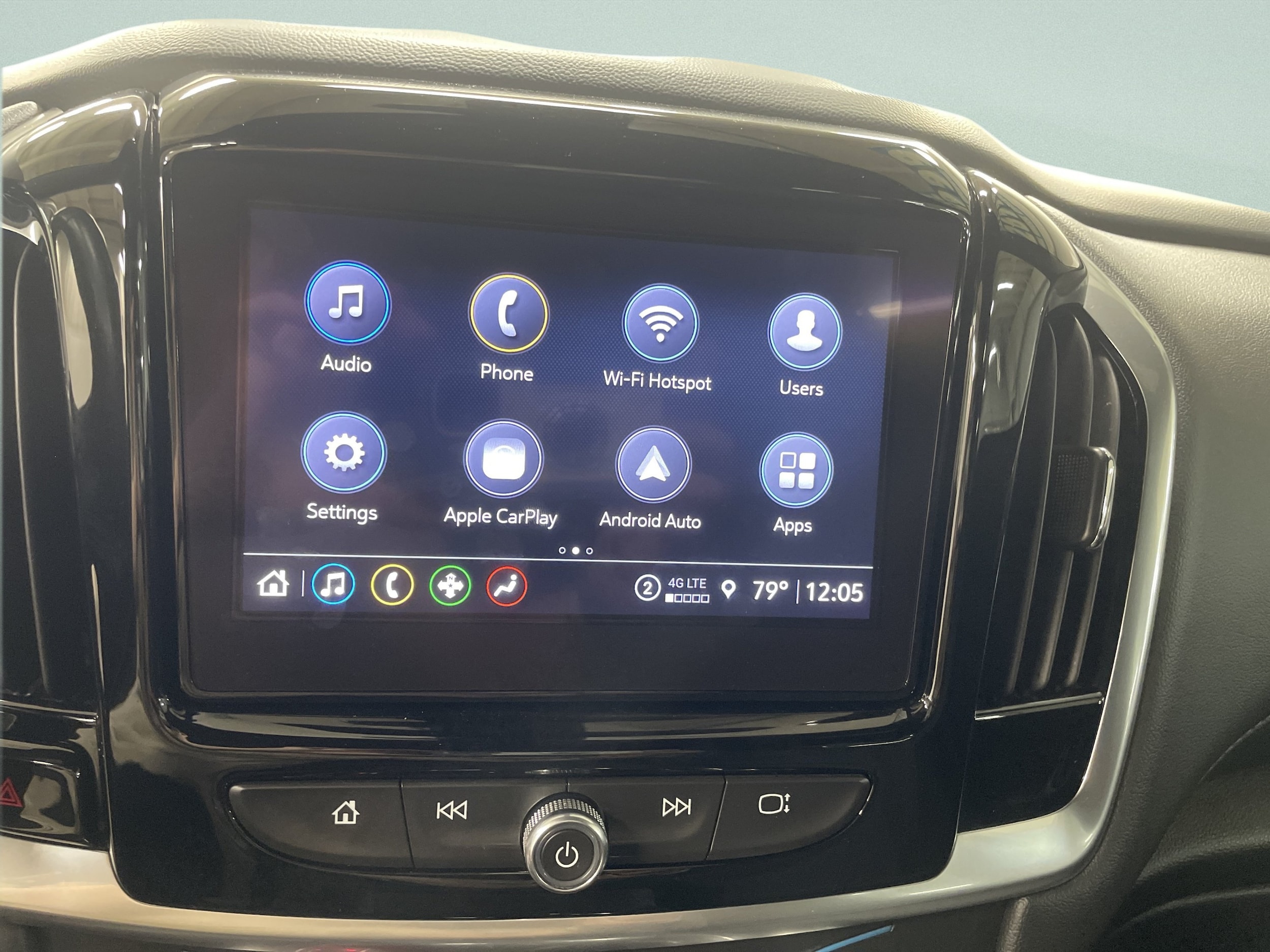 2022 Chevrolet Traverse 1LT - Photo 22