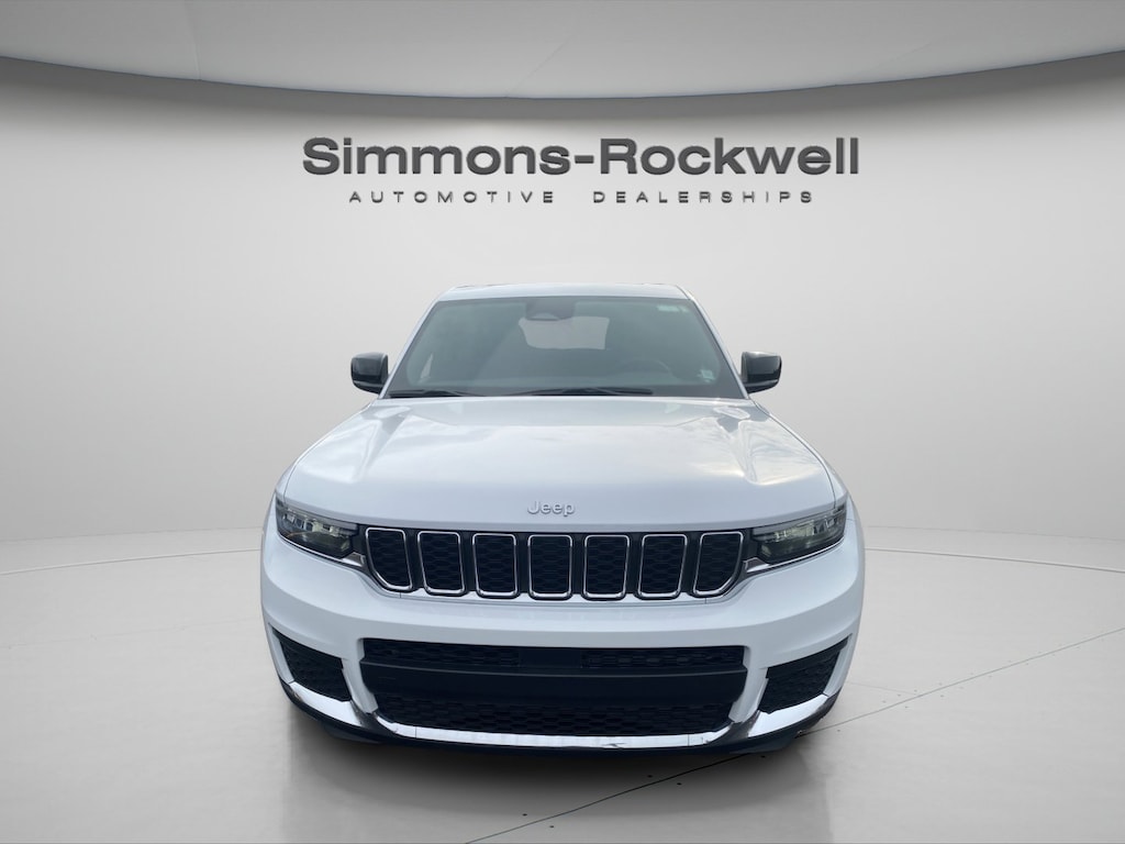 Used 2024 Jeep Grand Cherokee L Laredo X Laredo X 4x4