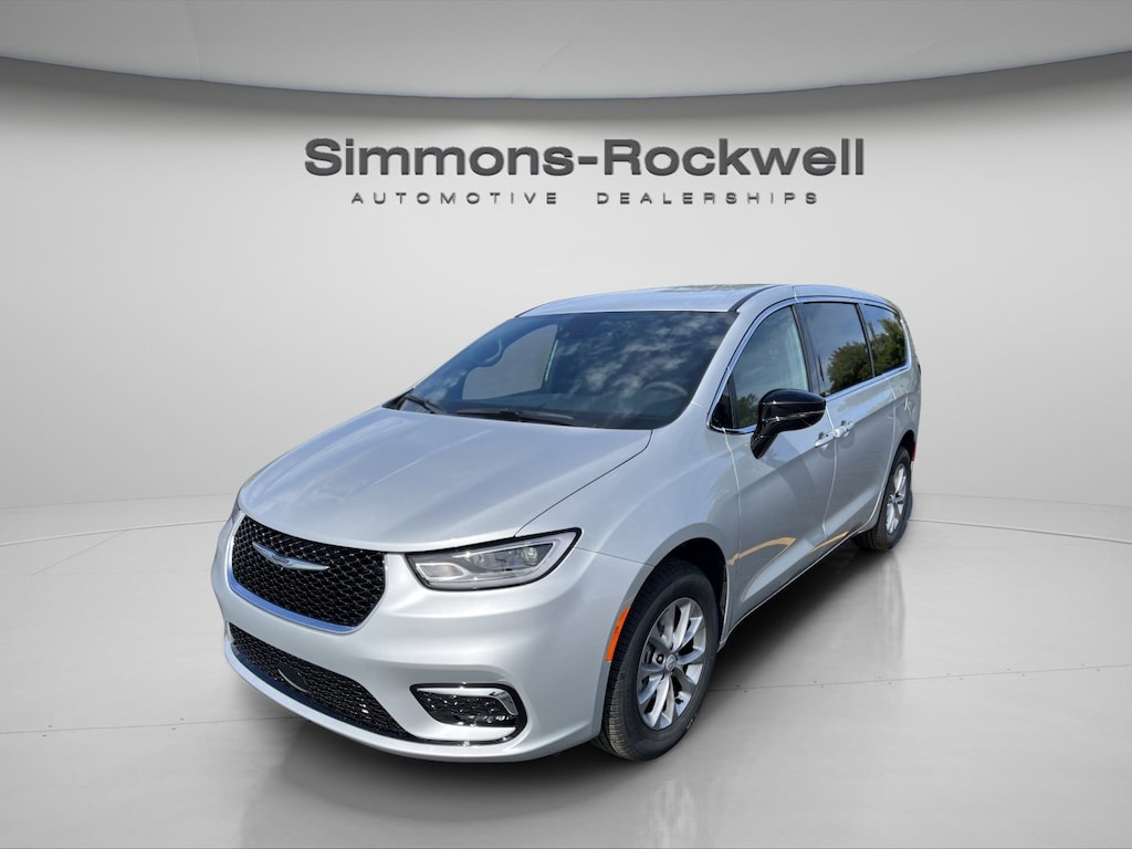 New 2026 Chrysler Pacifica SELECT AWD Passenger Van