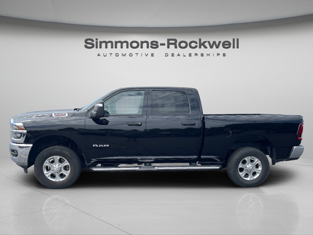 Used 2025 Ram 2500 Big Horn Big Horn 4x4 Crew Cab 64 Box