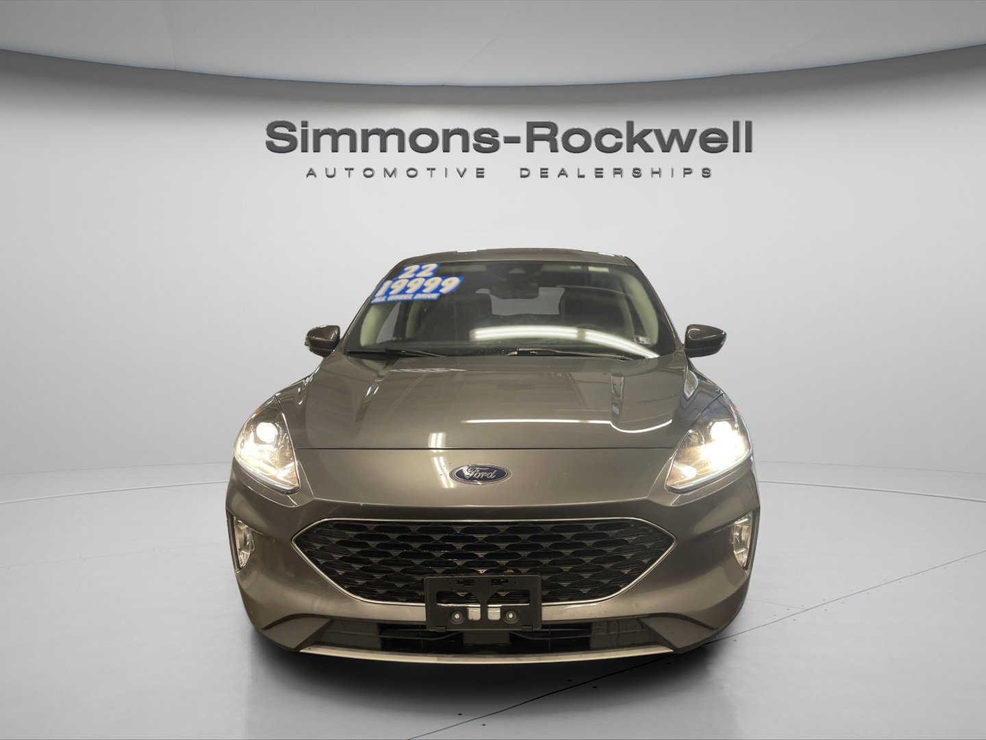 2022 Ford Escape SEL photo 2