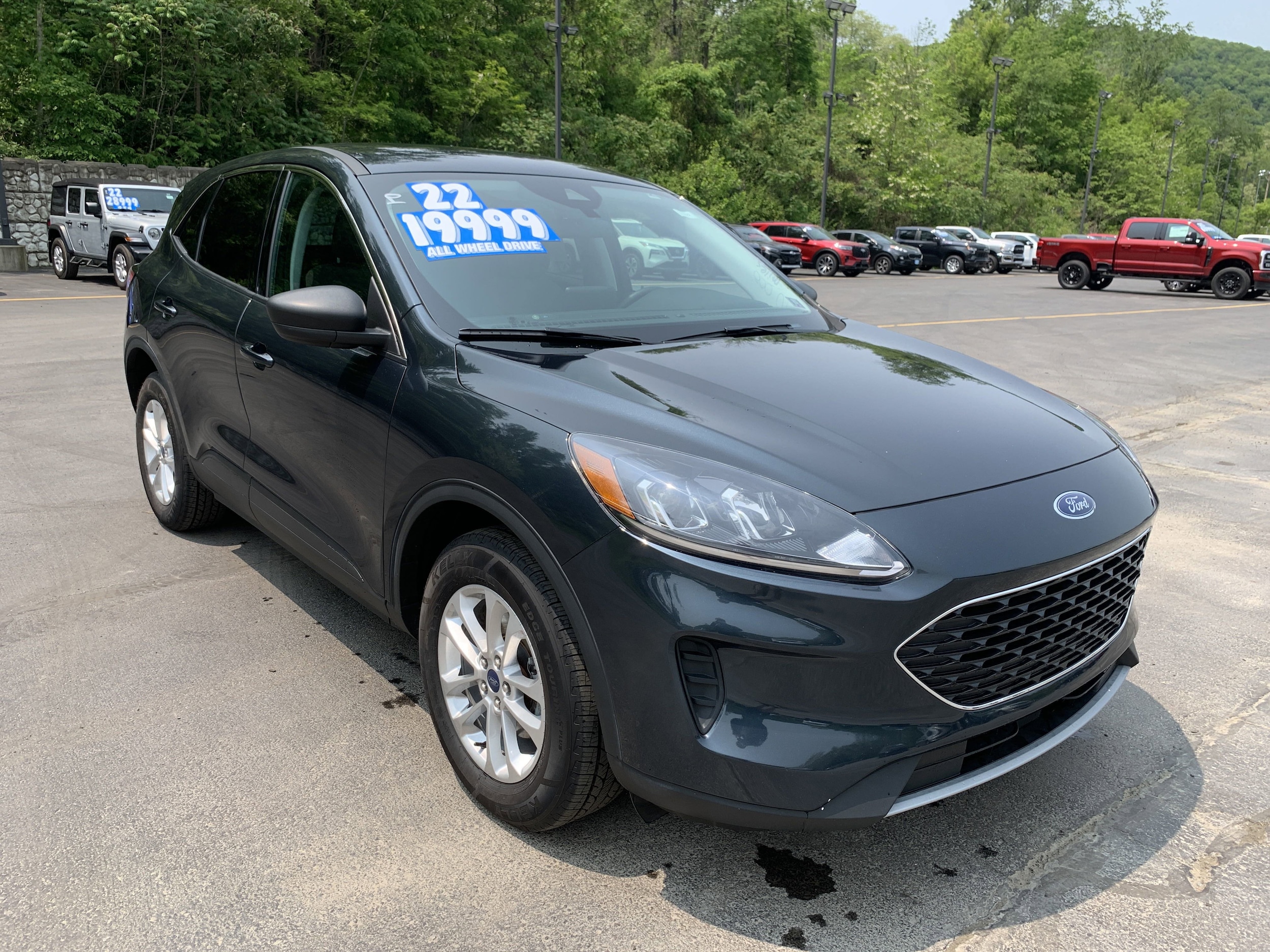 Used 2022 Ford Escape SE with VIN 1FMCU9G67NUB05811 for sale in Hornell, NY