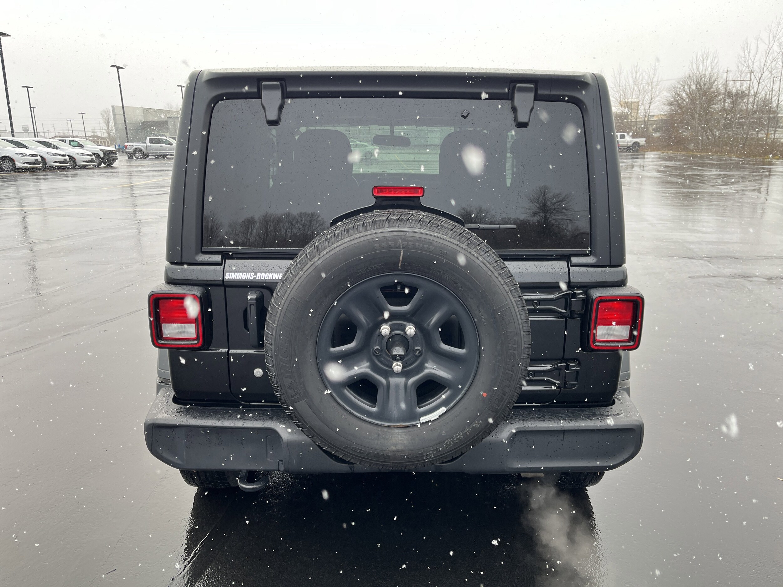 2021 Jeep Wrangler Sport photo 3