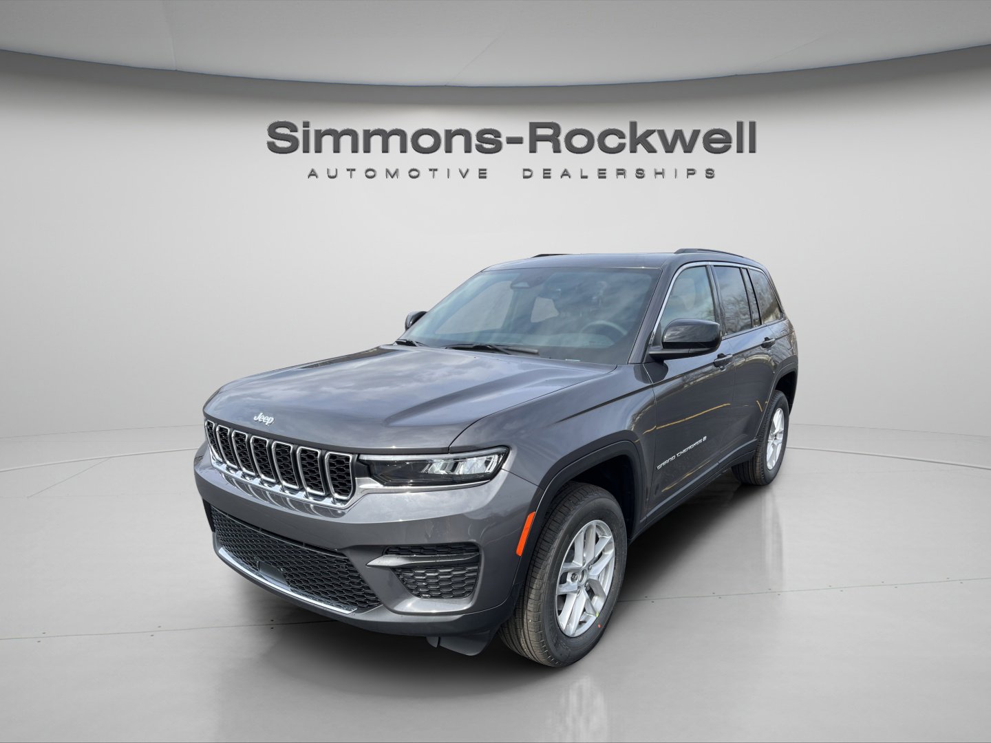 2026 Jeep Grand Cherokee LAREDO X 4X4 Sport Utility