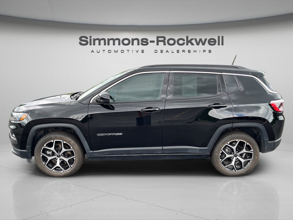 Used 2025 Jeep Compass Limited Limited 4x4