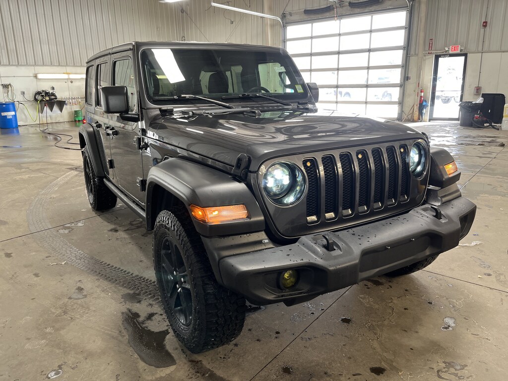 Used 2022 Jeep Wrangler Unlimited Sport Altitude Unlimited Sport Altitude 4x4